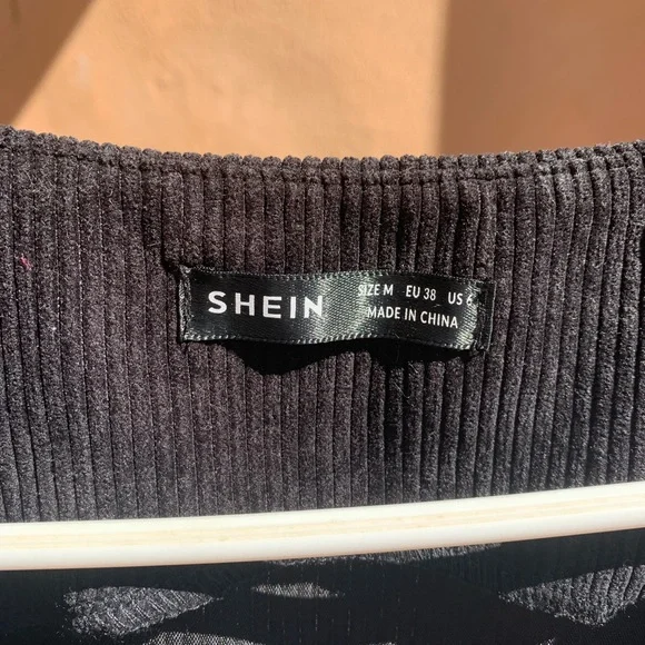 SHEIN Charcoal Ribbed Button-Up Blouse - Picture 2 of 2